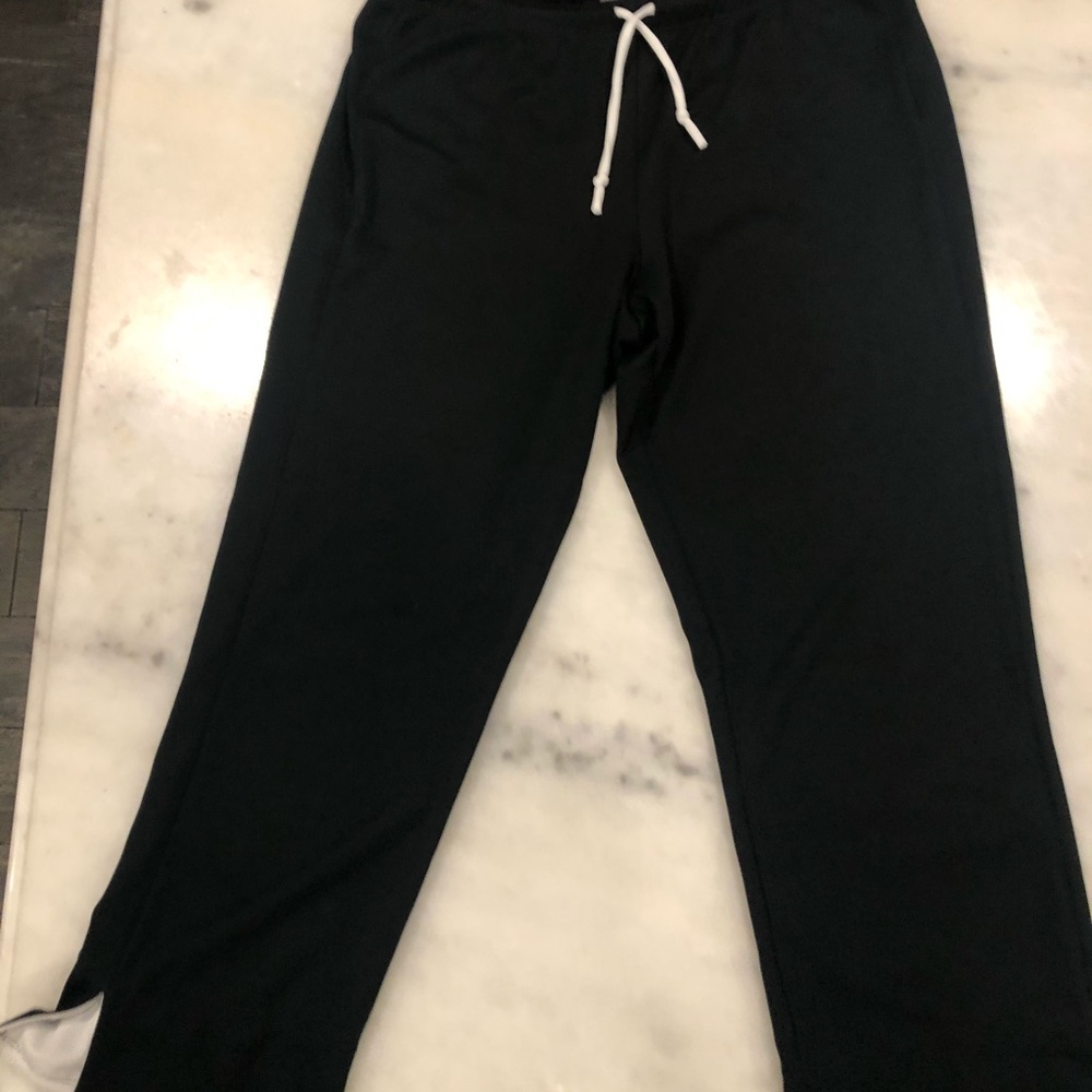 Nike Dri-Fit Capri pants! Comfortable and stylish!